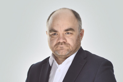 С 6 сентября Сергей Ткаченко вступил в должность президента Sitronics Group, до присоединения к новой команде занимал должность вице-президента по информационным технологиям АФК «Система».
