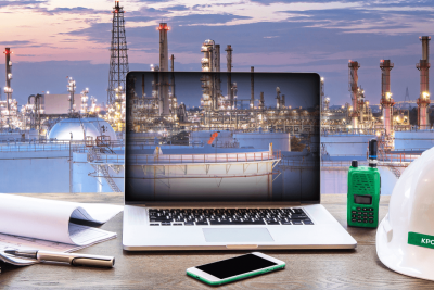 ИТ-компания КРОК подписала договор о сотрудничестве с Тюменским нефтегазовым кластером — одним из ключевых отраслевых объединений в России. Сотрудничество позволит КРОК усилить работу с отраслевым сообществом: совместно с ВИНК (вертикально-интегрированными нефтяными компаниями) искать решение их технологических задач, расширять партнерство с региональными технологическими игроками и углублять собственную отраслевую экспертизу.