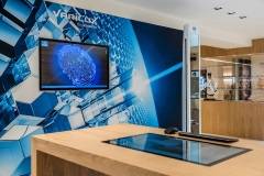 Сенсорный дисплей IIYAMA TF2738MSC-B1 предназначен для рекламных решений в розничной торговли, системах Digital Signage и других интерактивных применениях.