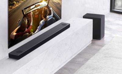 Компания LG Electronics представит на выставке CES 2020 впечатляющую линейку саундбаров с премиальным качеством звучания, просто подключающимся к другим устройствам, «умной» функциональностью и стильным дизайном, кроме того, они идеально сочетаются с потрясающими телевизорами LG.