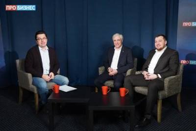 Вышла в эфир новая программа «Практика IT» на канале «Про бизнес» о цифровизации системы выдачи паспортов для транспортных средств. Генеральный директор компании «Электронный паспорт» Илья Минкин и директор по инновационному развитию «Онланта» (входит в группу ЛАНИТ) Олег Коновалов рассказали о действующем технологическом решении в этой сфере.