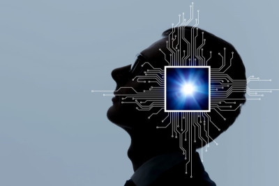Илон Маск заявил, что его компания Neuralink начнет тестировать имплантаты для человеческого мозга в течение следующих шести месяцев.