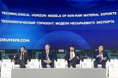 Эксперты ГК «Солар» в рамках ПМЭФ-2024 рассказали об экспортном потенциале российских ИБ-решений и о карьерных возможностях в сфере кибербезопасности