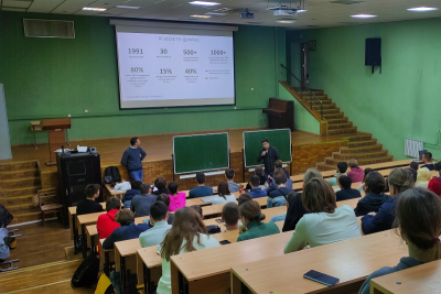 Компания «Рексофт» (Reksoft), один из ведущих российских разработчиков цифровых решений, провела встречу со студентами Института математики, механики и компьютерных наук Южного Федерального Университета. Мероприятие состоялось в рамках программы профориентации студентов и сотрудничества ЮФУ с ведущими ИТ-компаниями региона – «Недели академической мобильности».