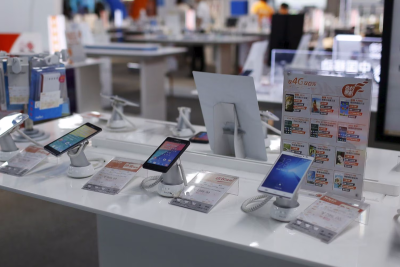В 2022 году самым продаваемым брендом в стране был производитель Android-телефонов компания Vivo, но и его общие поставки упали на 25,1% в годовом исчислении.