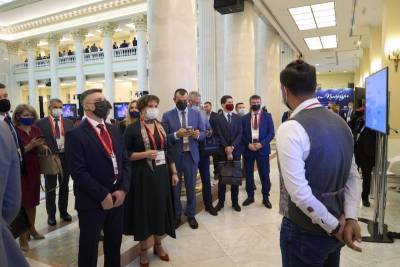 В Санкт‑Петербурге 18-20 ноября 2021 года состоялся VIII Всероссийский форум в области информационных и коммуникационных технологий «IT Диалог 2021». В этом году форум был организован в формате совещания рабочей группы IT-руководителей регионов РФ. Мероприятие проходило на площадке Президентской библиотеки имени Б.Н. Ельцина при поддержке Министерства цифрового развития, связи и массовых коммуникаций РФ и комитета по информатизации и связи Санкт-Петербурга.