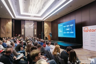19 марта 2026 года в Москве состоялась пятая юбилейная конференция PG BootCamp Russia —одно из наиболее интересных событий для сообщества PostgreSQL в России. 25 докладов от спикеров из ведущих российских компаний собрали рекордные 560+ очных участников и около 1300 онлайн-зрителей, подтвердив высокий уровень интереса к открытым технологиям управления базами данных.