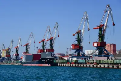 Компания Naumen завершила проект по внедрению системы управления ИТ-активами в Новороссийском морском торговом порту (НМТП). В компании создана централизованная система учета ИТ-активов, которая позволяет управлять оборудованием, программным обеспечением и лицензиями на всех этапах жизненного цикла. Проект охватил более 1500 сотрудников и свыше 7600 единиц ИТ-оборудования.