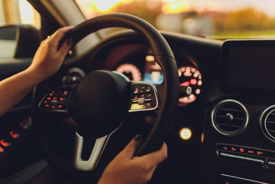 Шведская фирма Smart Eye объявила, что обновленная версия ее продукта Automotive Interior Sensing теперь оснащена функцией обнаружения алкогольного опьянения водителя в режиме реального времени.