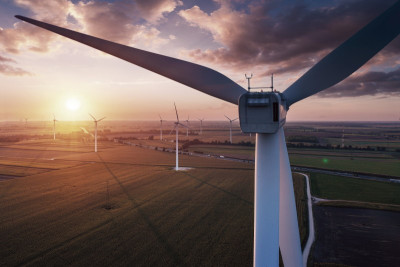Представители Microsoft, Neste, Ørsted, Schneider Electric и AVEVA предложили практические рекомендации по достижению целей, направленных на улучшение климата