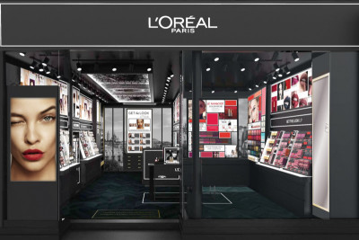 L'Oréal, международная косметическая компания, значительно увеличила объем продаж, проведя маркетинговые кампании при помощи платформы Markomi от Konica Minolta. Конверсия продаж составила 96% для сотрудников, семей и друзей, 85% - для бизнес-партнеров.