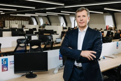 ГК Softline (ПАО «Софтлайн», Компания или Группа, MOEX:SOFL), инвестиционно-технологический холдинг с фокусом на инновации, объявляет о завершении формирования третьего кластера «Цифровые Решения». Переход к кластерной структуре стал логичным продолжением стратегической трансформации Компании, начатой в 2025 году. В ее рамках ГК Softline последовательно укрепляла позиции ИТ-архитектора и разработчика собственных технологических решений.