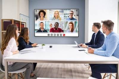 Компания Sharp NEC Display Solutions Europe анонсировала сегодня две новые модели своих инновационных широкоформатных дисплеев серии C. Они сочетают в себе потрясающее разрешение UHD, высокую надежность и длительный срок службы.
