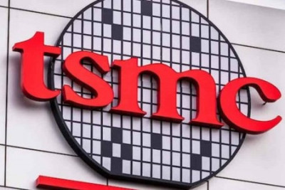 Производитель чипов Taiwan Semiconductor Manufacturing Company Ltd (TSMC) в четверг начал массовое производство своих самых передовых чипов на юге Тайваня. Председатель TSMС заявил, что компания продолжит наращивать мощности на острове.
