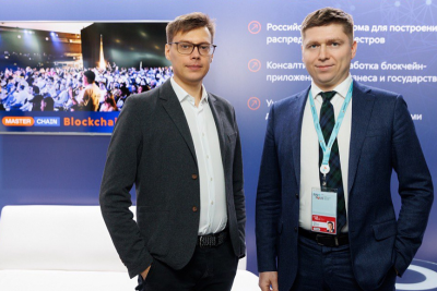Российская блокчейн-платформа Мастерчейн и разработчик комплексных программных решений кибербезопасности на основе постквантовых алгоритмов шифрования QApp заключили соглашение о стратегическом сотрудничестве. Компании работают над созданием квантово-устойчивого блокчейна для российской финансовой отрасли и запустили ряд совместных пилотных проектов.