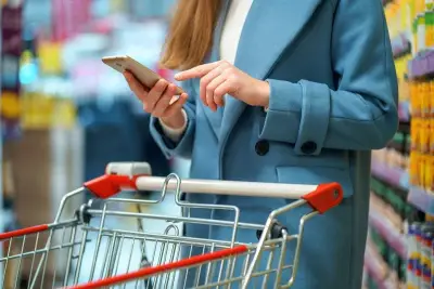 Для FMCG-компаний особенно важны скорость сервисных процессов и единые стандарты поддержки: распределенная сеть объектов, высокая зависимость от логистики и непрерывной работы оборудования повышают цену каждой ошибки и задержки поставки свежей продукции.