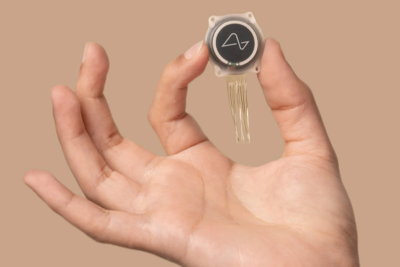 Neuralink Corp. - американская нейротехнологическая компания Илона Маска, на выходных впервые имплантировала мозговой чип человеку.