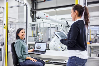 Компания ABB расширила с помощью облачных функций возможности RobotStudio – собственного программного обеспечения для программирования и моделирования роботов.