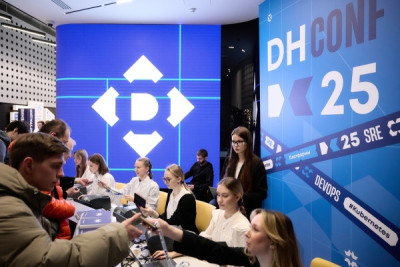 Компания «Флант» провела Deckhouse Conf 2025 — первую техническую конференцию, организованную командой разработчиков Deckhouse, которая состоялась в Центре событий РБК. Событие объединило более 500 ведущих специалистов в области DevOps, Kubernetes и платформенной разработки. Партнерами конференции выступили ведущие российские ИТ-компании: «Диасофт», Digital Spirit, ЛАНИТ, «ОЛЛИ ИТ», MONT, Luntry и Rubytech.