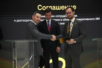 На ПМЭФ-2025 заключено два соглашения о сотрудничестве — с «Билайном» и Страховым Домом ВСК. Партнерства направлены на развитие генеративного искусственного интеллекта и процессной аналитики.
