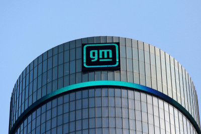 Компания General Motors (GM) - производитель легковых и грузовых автомобилей Chevrolet, Cadillac, Buick и GMC, работает над виртуальным личным помощником, который использует модели искусственного интеллекта, заложенные в ChatGPT.