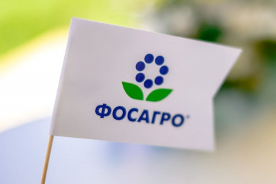 АО «Апатит» (Группа «ФосАгро») и ООО «САП СНГ» в рамках Петербургского международного экономического форума подписали Меморандум о взаимопонимании. Документ призван укрепить сотрудничество компаний в реализации проектов по автоматизации управления персоналом, логистикой и бизнес-процессами ФосАгро. Подписи под документом поставили первый заместитель генерального директора ПАО «ФосАгро», советник генерального директора АО «Апатит» Сиродж Лоиков и заместитель генерального директора ООО «САП СНГ» Дмитрий Пилипенко.