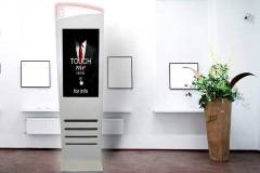 Новинка в области конструирования интерактивных терминалов!
Антивандальные «сенсорные великаны» – информационные киоски Платан 32М/42М.