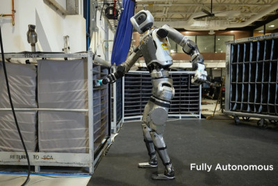 Компания Boston Dynamics в среду объявила о партнерстве, которое должно улучшить обучение с подкреплением для её электрического гуманоидного робота Atlas. Совместная работа ведется с институтом «Robotics & AI Institute» (RAI Institute), ранее известном как «Boston Dynamics AI Institute».