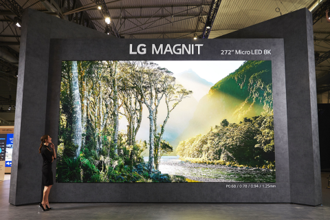LG демонстрирует на выставке ISE новый 272-дюймовый дисплей Micro LED с разрешением 8K