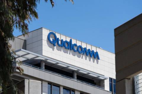 Qualcomm планирует вернуться на рынок серверных чипов