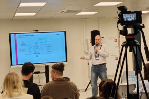 Первый Бит на Tech Week 2026 продемонстрировал, как ИИ решает «вечную» проблему логистики