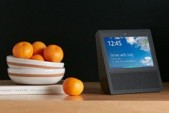 Компания Amazon дополнила серию «умных» устройств Echo новой акустической системой с 7-дюймовым сенсорным экраном