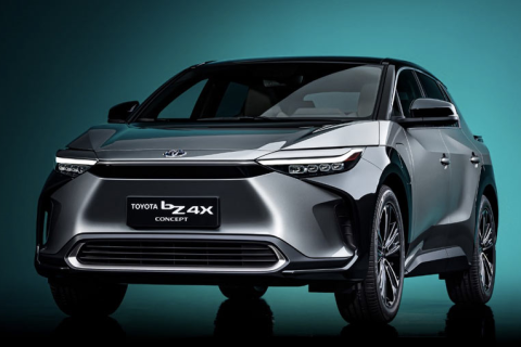 Toyota выпустит свой первый электромобиль bZ4X с более безопасным и долговечным аккумулятором