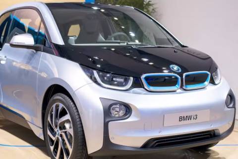 Поставщик BMW построит новый завод по производству аккумуляторов для электромобилей