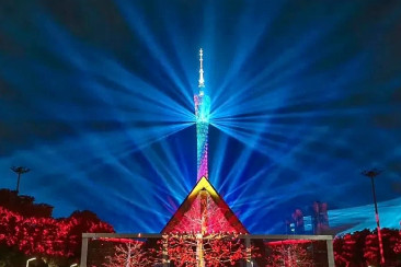 Новые прожекторы Light Sky украсили Международный фестиваль света